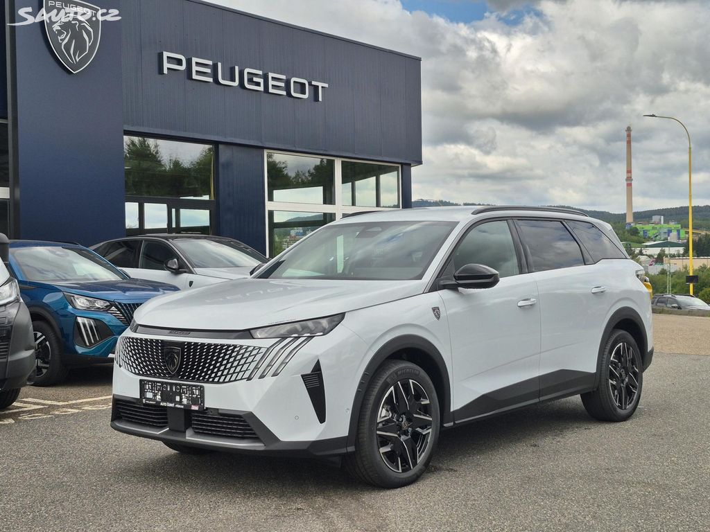 Peugeot 5008, GT Hybrid 136 e-DCS6